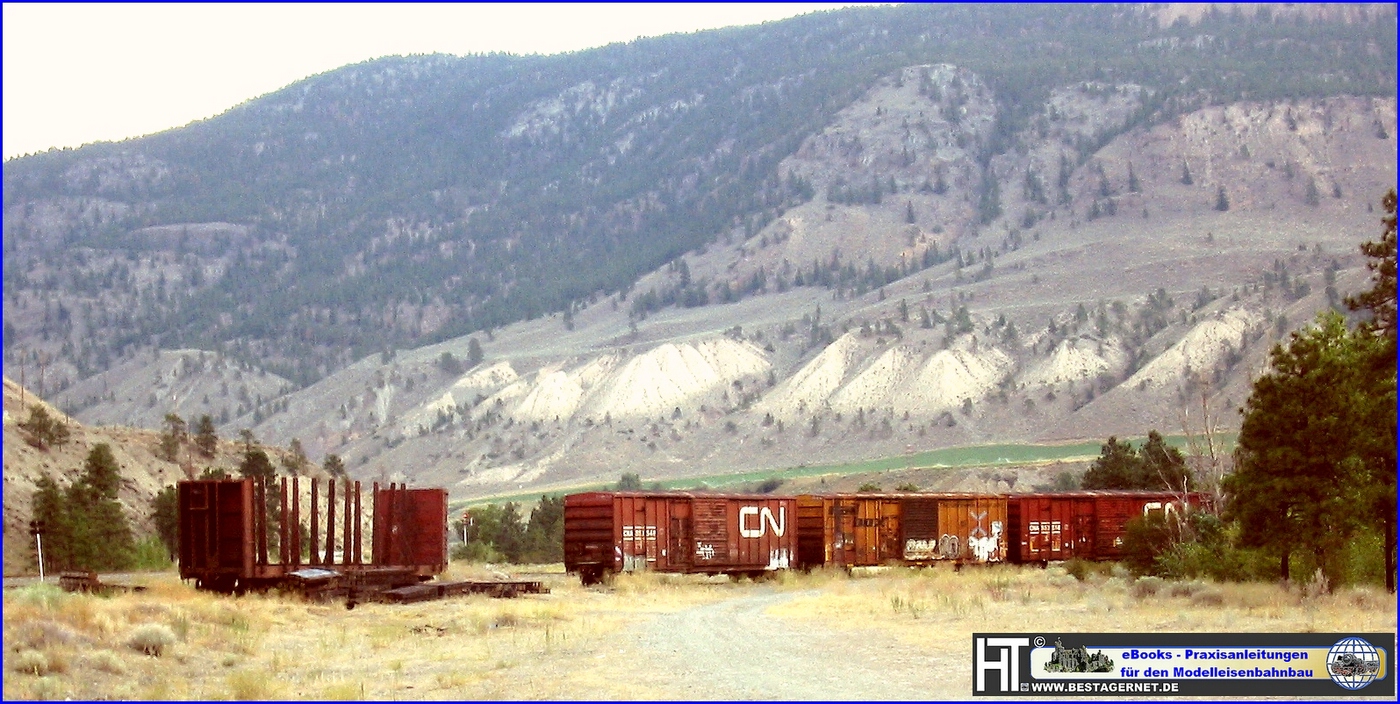 Alte abgestellte Wagen der CN in Weet Kanada